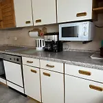 Zimmer, A3 *